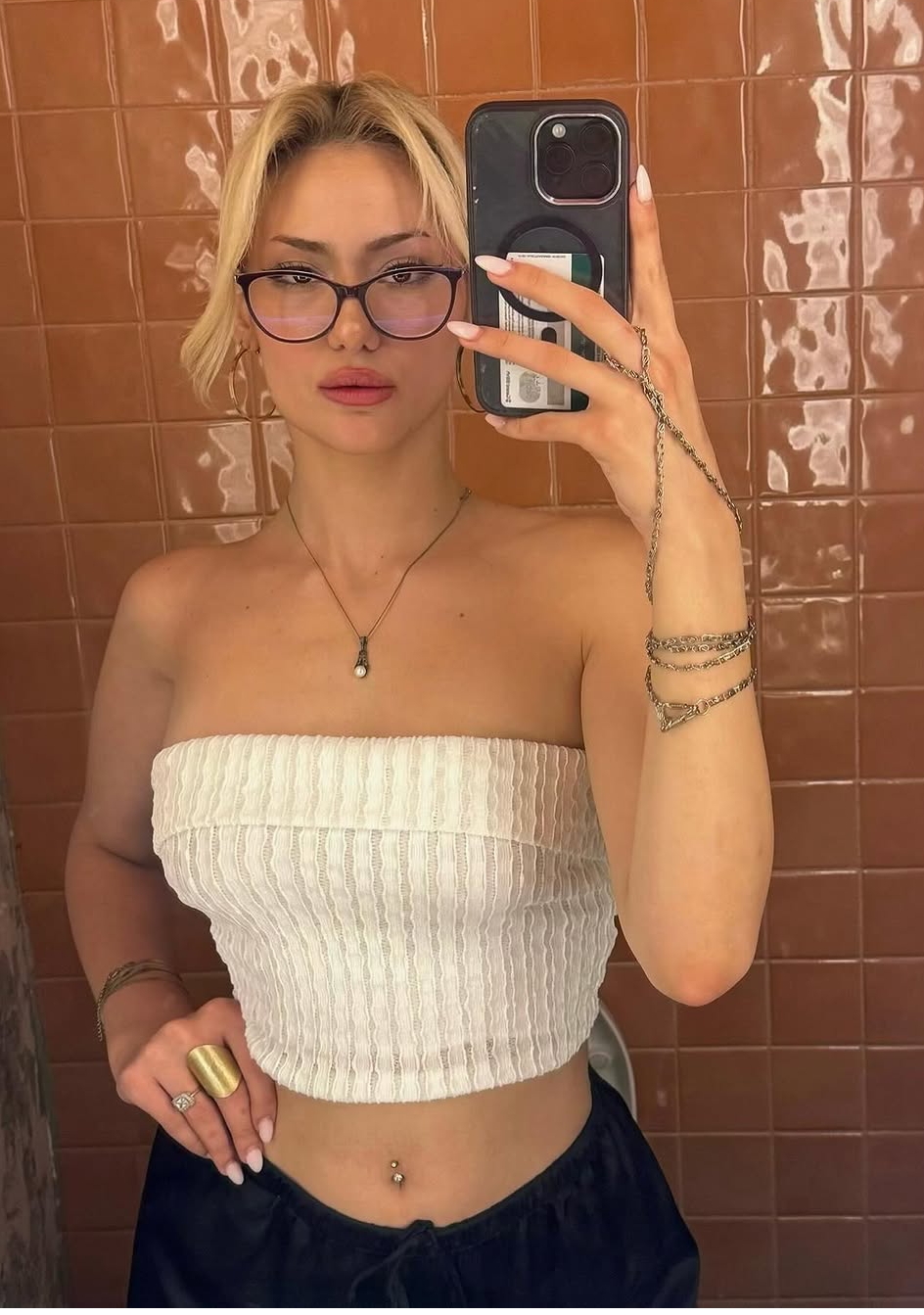 Alişanağılı Tatlı Dilli Bayan Escort Bayan Kübra